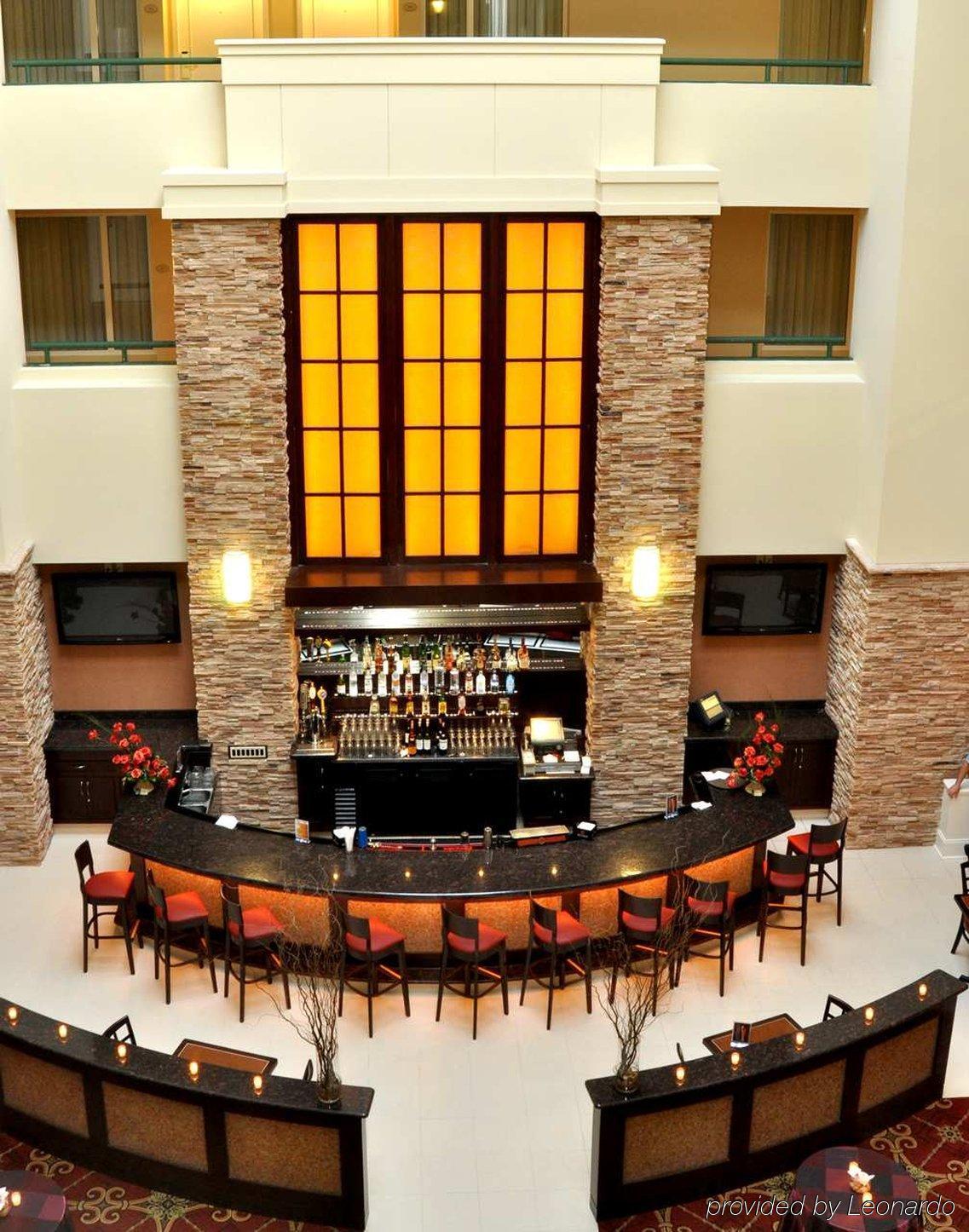 Embassy Suites By Hilton Philadelphia Valley Forge Wayne Restaurant photo
